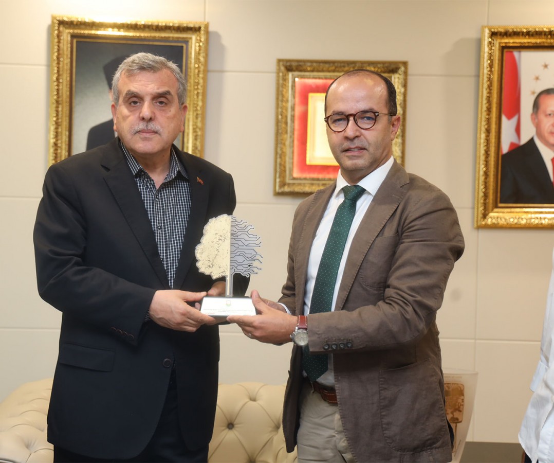 Büyükşehir’e “En yeşil ofis” ödülü