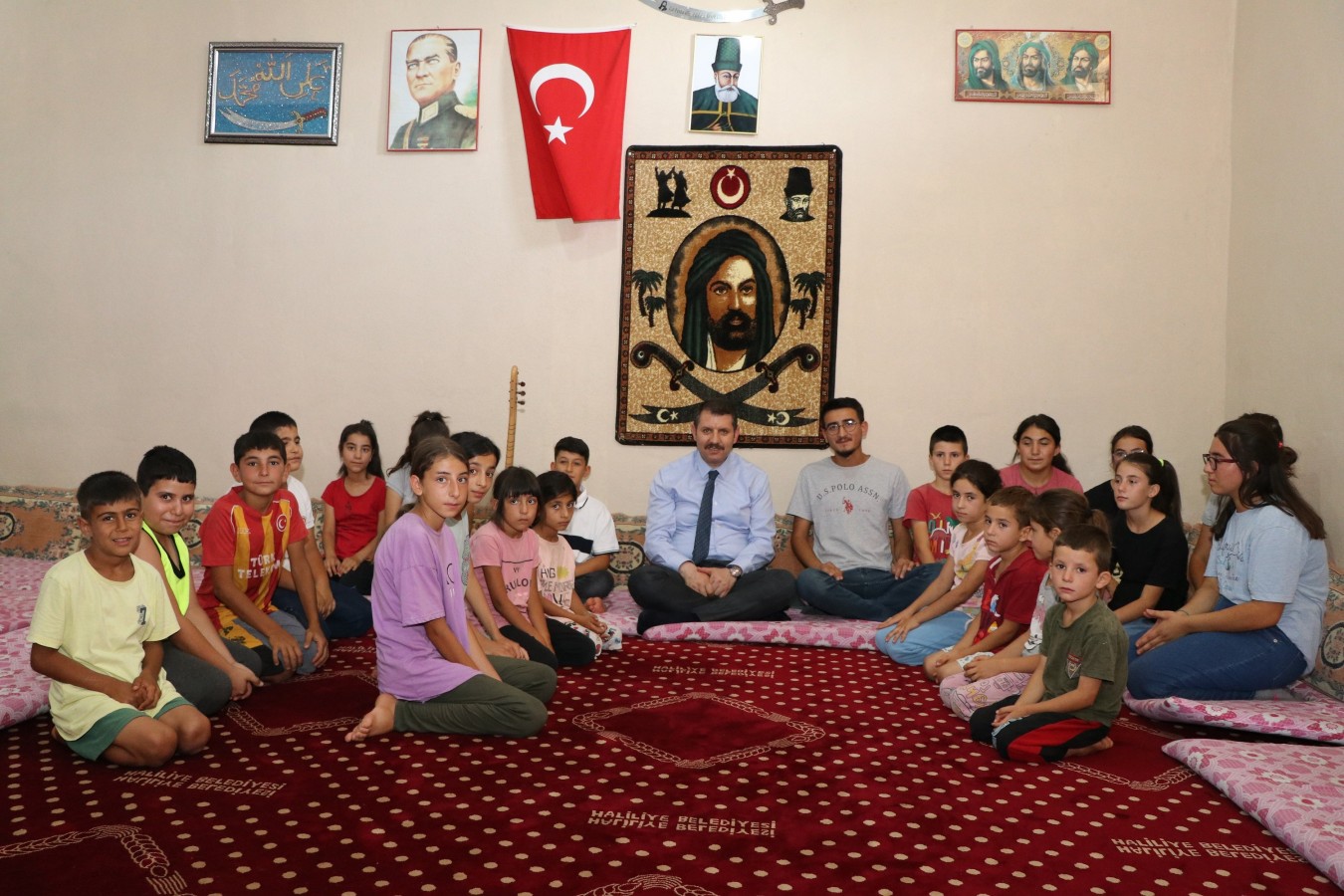 Vali Ayhan'a Cumhuriyet'ten 28 Şubat'lık bakış! Vali'ye destek yağdı...