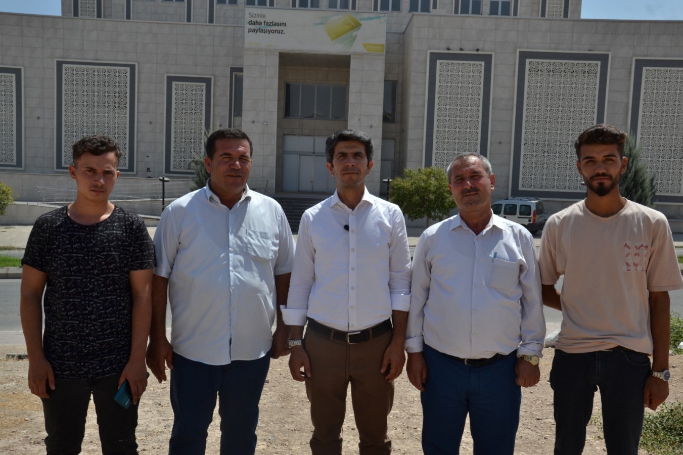 İl Başkanı Özaslan: Milyonlar harcandı, vicdanınız sızlamıyor mu?