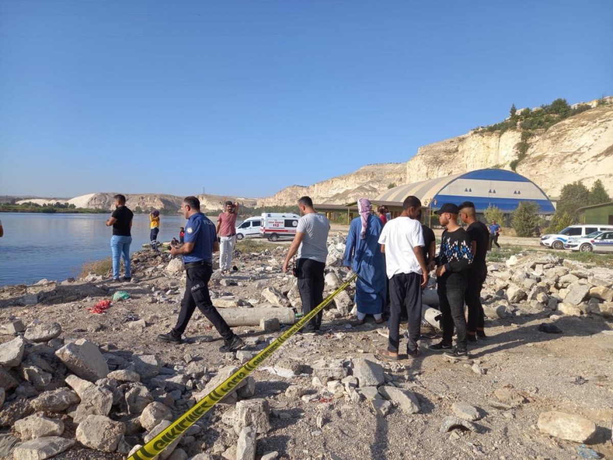 Birecik'te 13 yaşındaki çocuk boğularak can verdi (-EK)