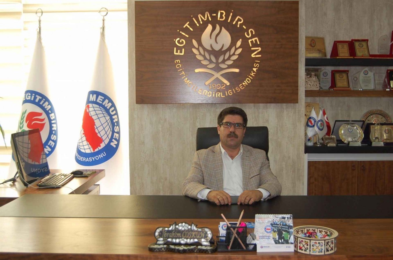 Özel okul öğretmenleri için Urfa'dan da çağrı