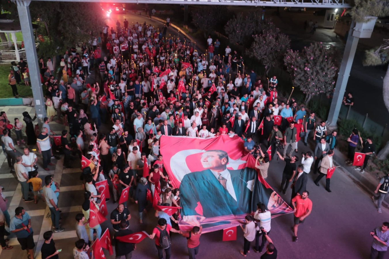 Urfa’da Fener Alayı coşkusu