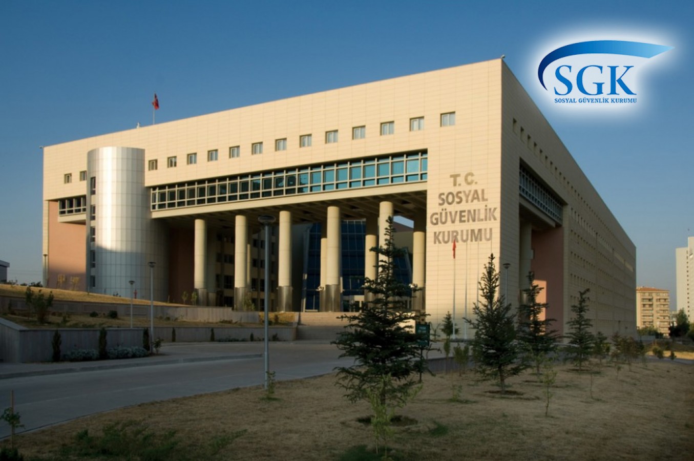 SGK'ye sözleşmeli 341 personel alınacak