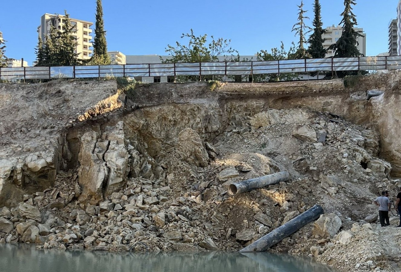 Urfa’da o bölgede yaşanan su kesintisi giderildi