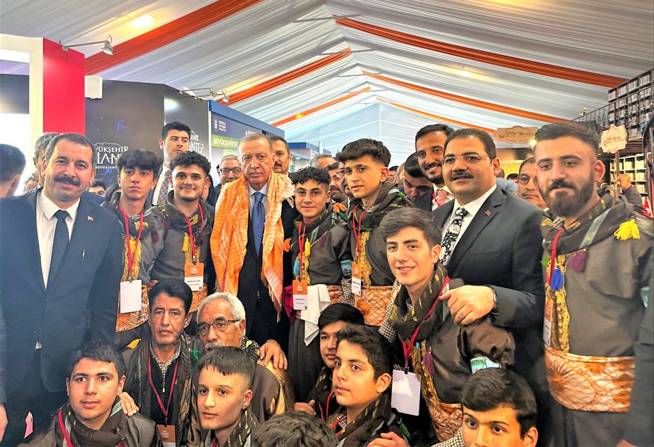 Cumhurbaşkanı Erdoğan Haliliye standını ziyaret etti