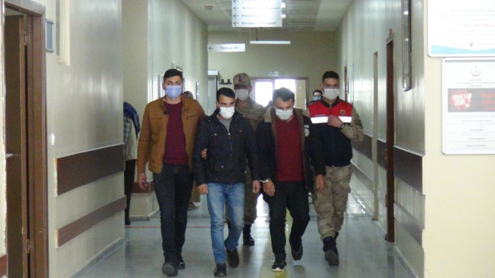 Şanlıurfa'da aranan şüphelilere operasyon: 2 gözaltı