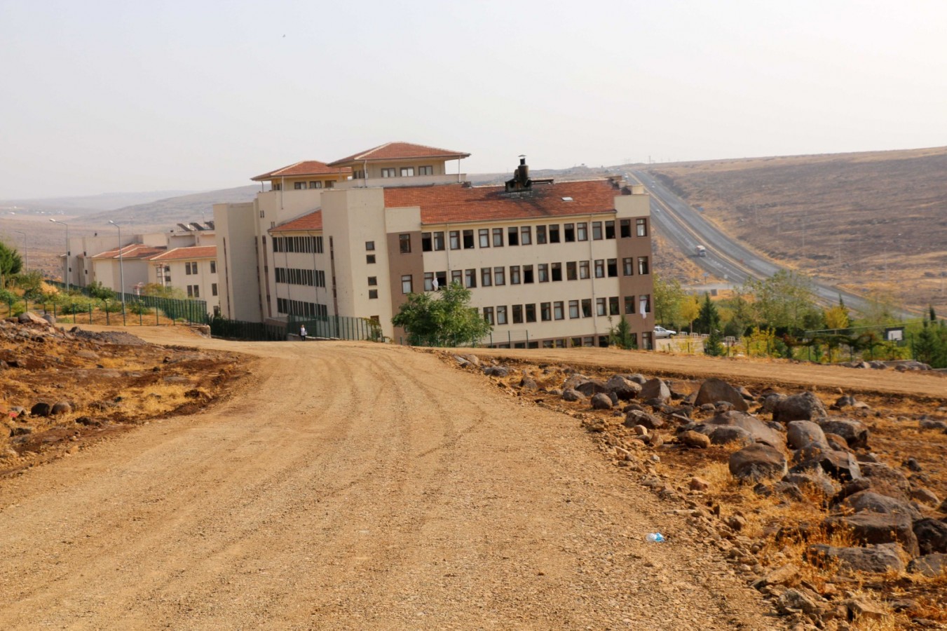 Siverek Belediyesinden stabilze yol çalışması