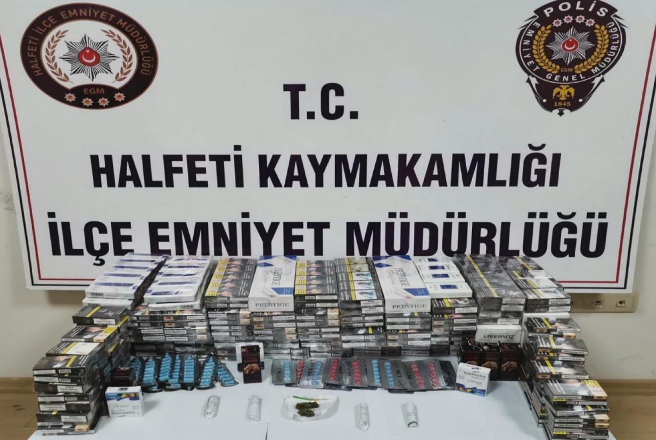 Halfeti’de emniyetten operasyon