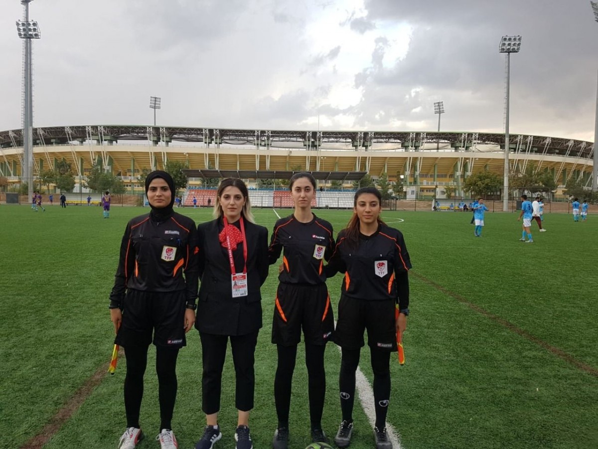 Şanlıurfa'nın ilk kadın saha komiserleri görev başında!