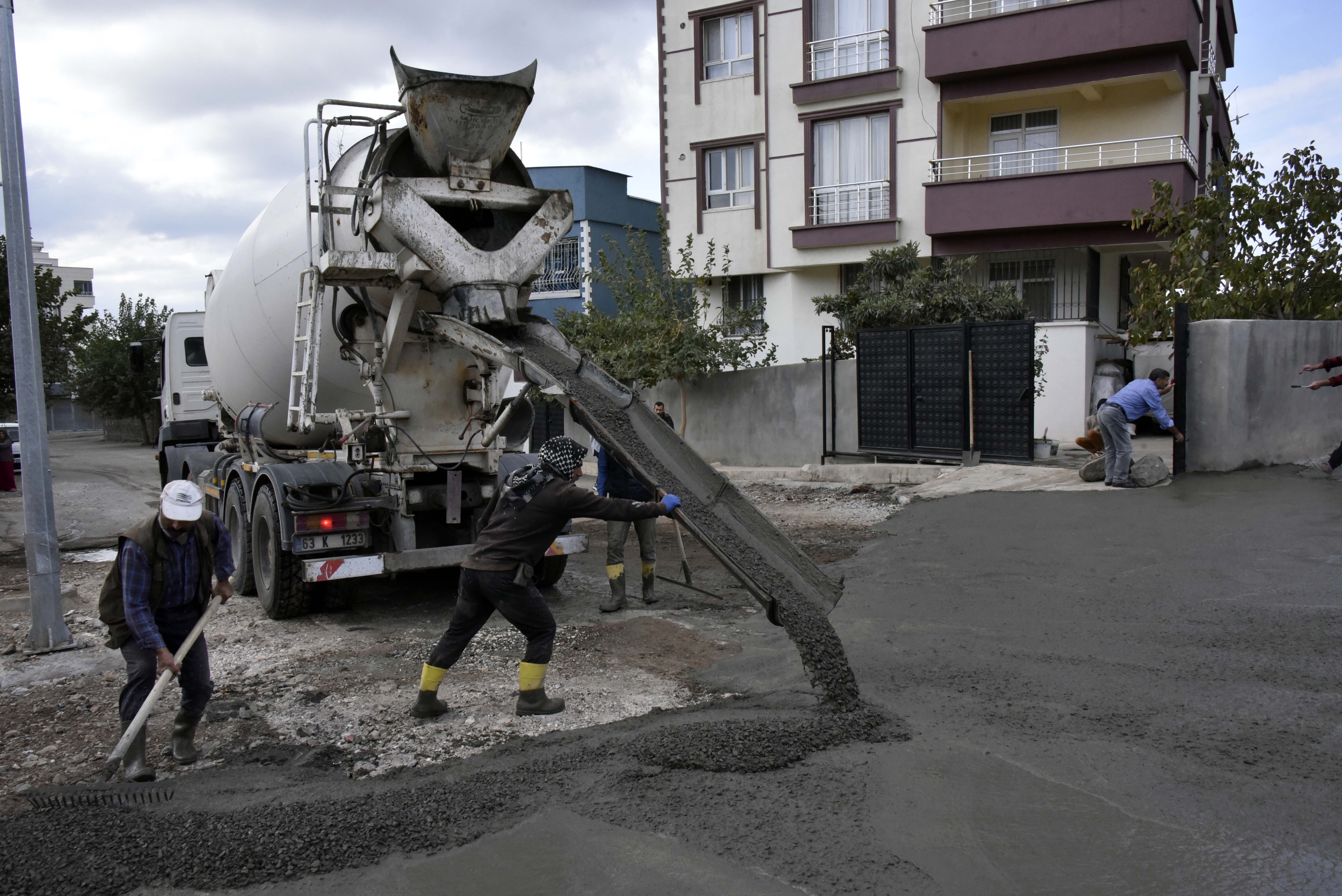 Siverek’te deforme olan yollarda yineleme çalışması