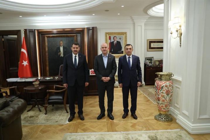 Bakan Soylu Urfa Valisi'ni tebrik etti, "Devam" talimatı verdi -EK