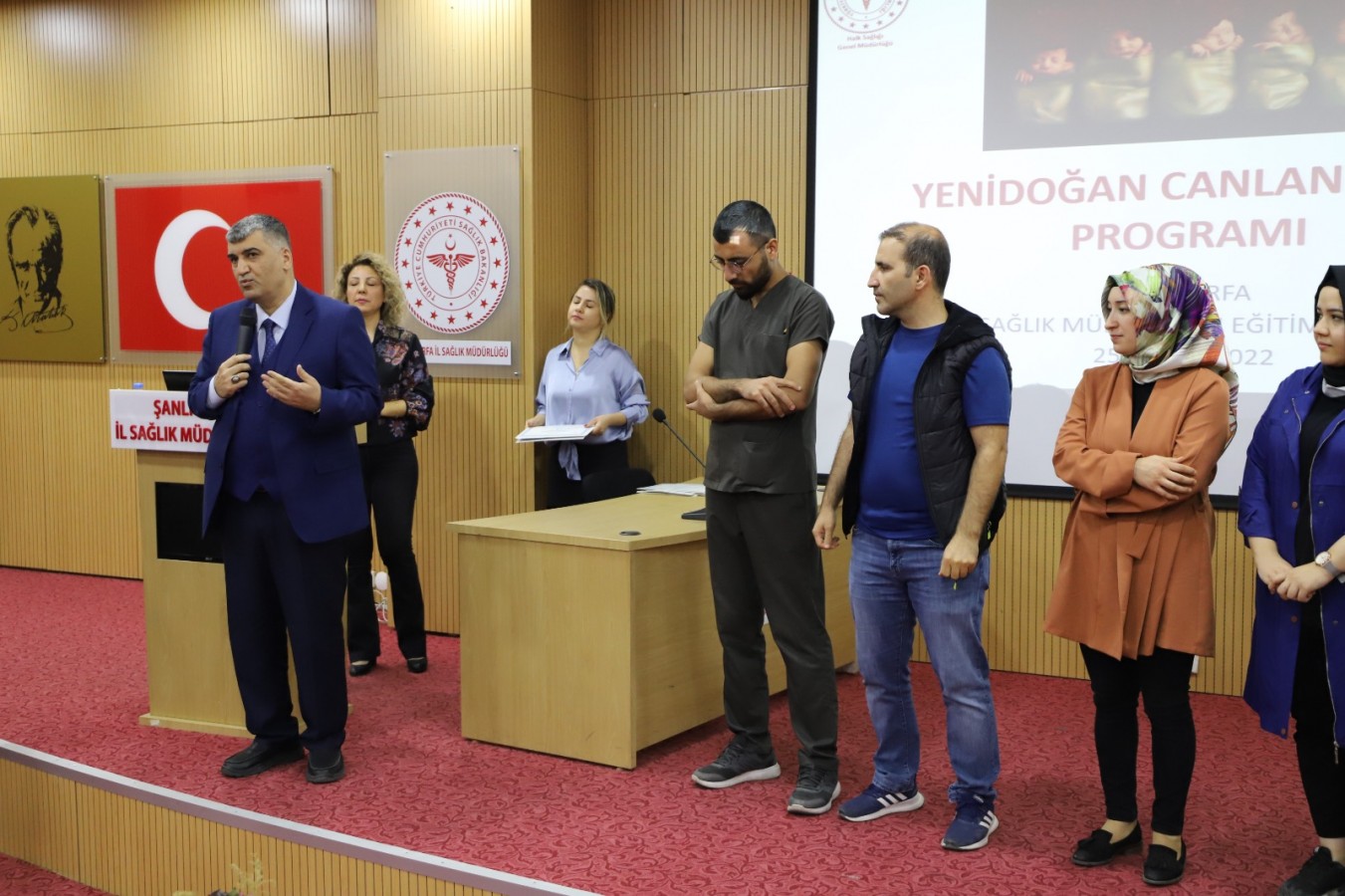 Urfa'da sağlık çalışanlarına yenidoğan canlandırma eğitimi verildi