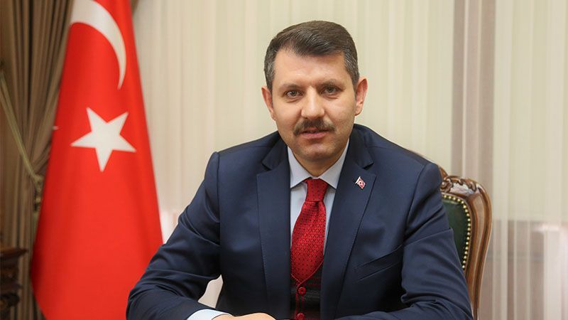 Vali Ayhan’dan 29 Ekim Cumhuriyet Bayramı mesajı
