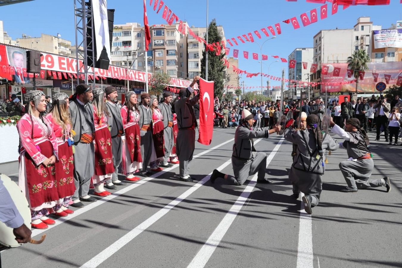 Şanlıurfa’da Cumhuriyet Bayramı coşkuyla kutlanıyor