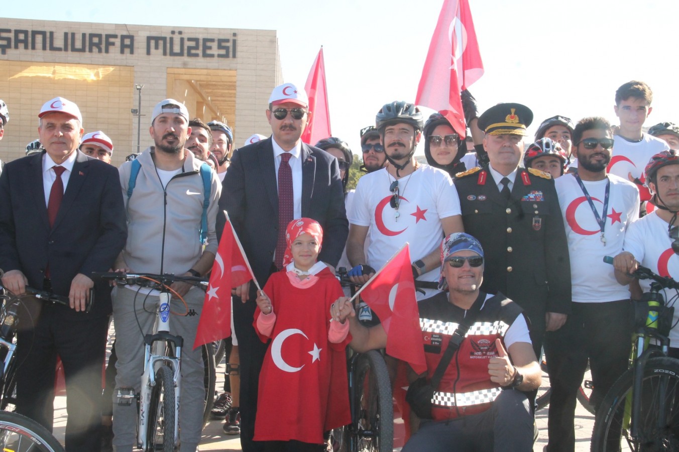 Cumhuriyetin 99'uncu yılı coşkuyla kutlanmaya devam ediyor