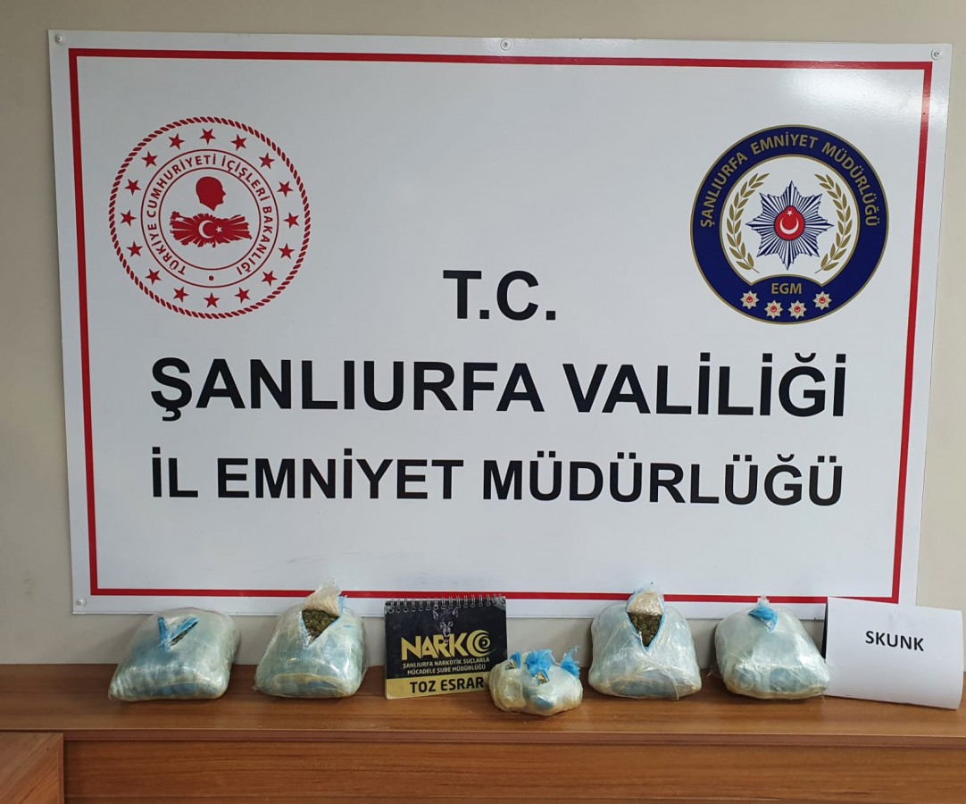 Urfa'da yolcu otobüsünden uyuşturucu madde çıktı