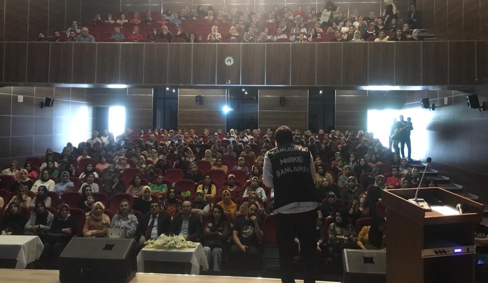 Birecik’te kadınlara "en iyi narkotik polisi anne eğitimi" verildi