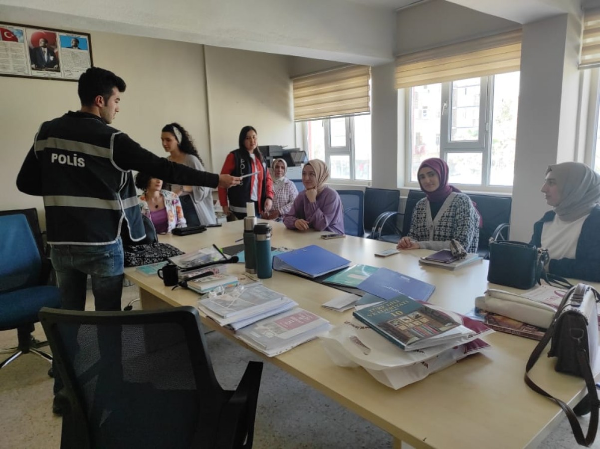 Urfa'da emniyetten KADES eğitimi