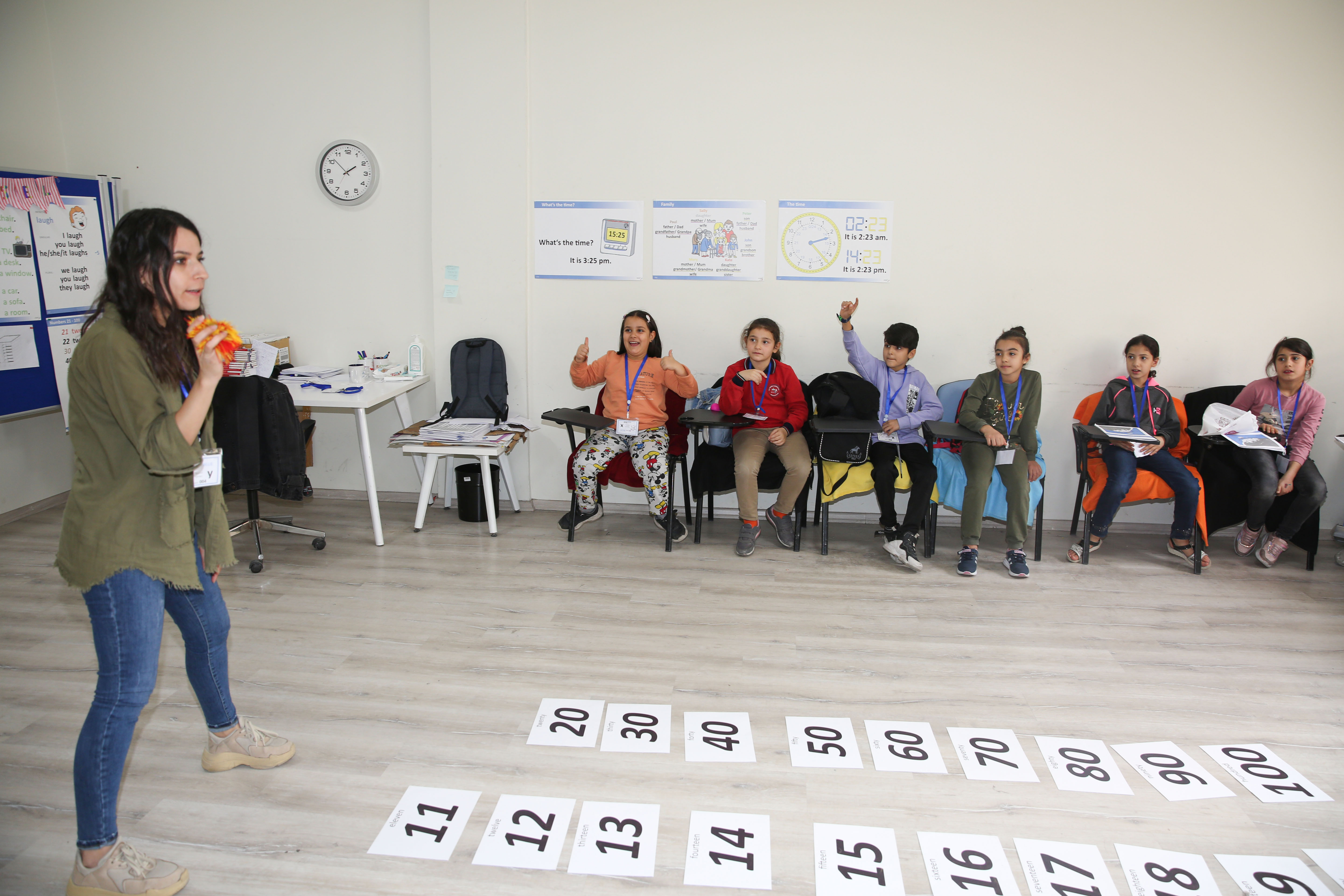 Çocuklara metotlarla dil eğitimi veriliyor