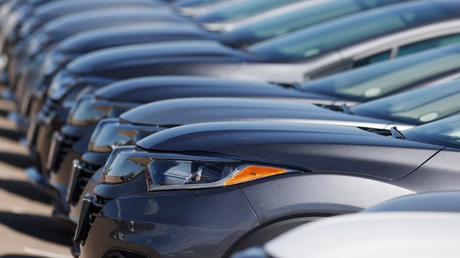 Benzine zam, motorine indirim geldi