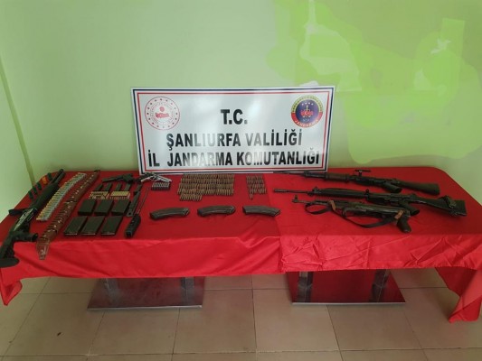 Şanlıurfa’da silah kaçakçılarına operasyon!