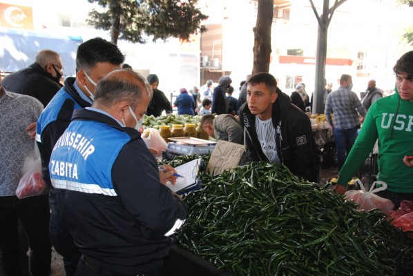 Semt pazarlarında fiyat denetimi yapıldı