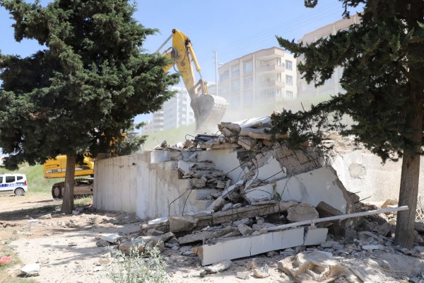 Karaköprü'de semt pazarı çalışmaları başladı