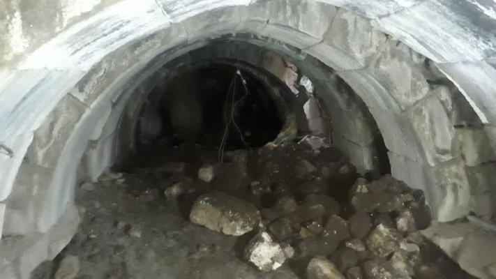 Roma dönemine ait zindan gün yüzüne çıktı