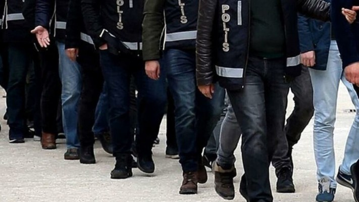 Urfa'da aranan şahıslara operasyon!