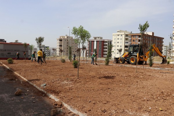 Karaköprü'de park çalışmaları
