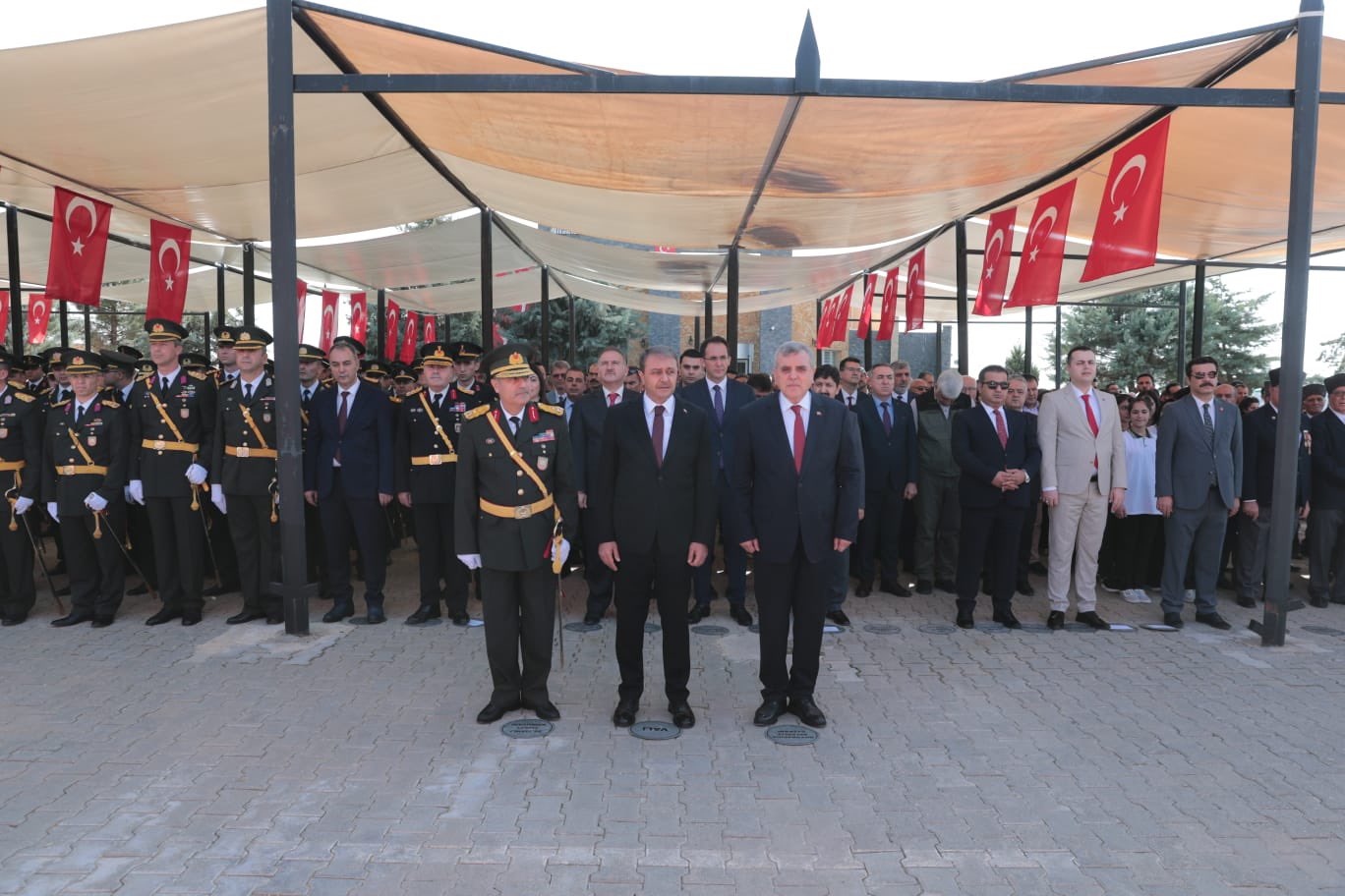 Urfa’da Cumhuriyet'in 100. yıl kutlamaları coşkuyla başladı