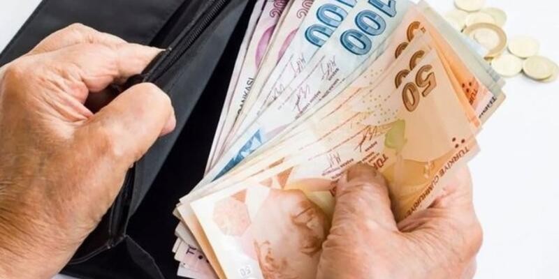 Emeklilerin beklediği haber geldi