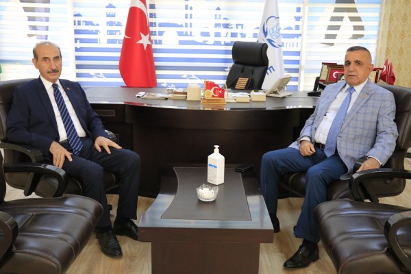 Vekil Akay’dan Yalçınkaya’ya ziyaret