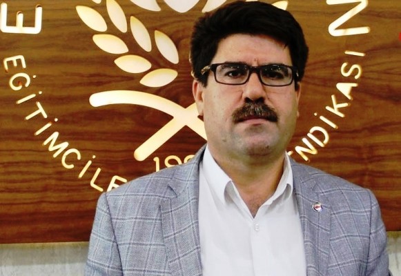 Coşkun 19 Mayıs'ı kutladı