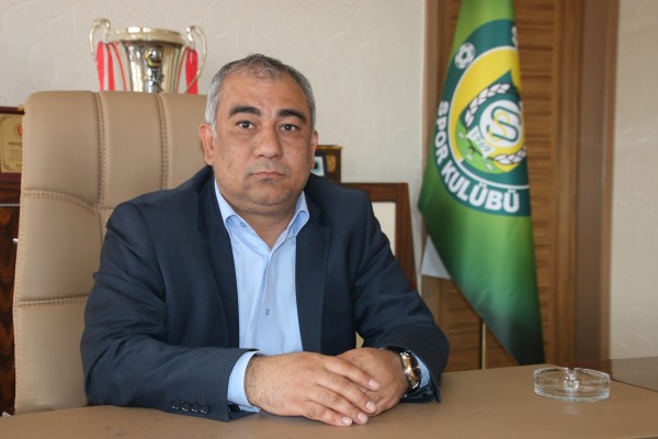Küçük: “Yabancı oyunculardan uzak durulmalı”