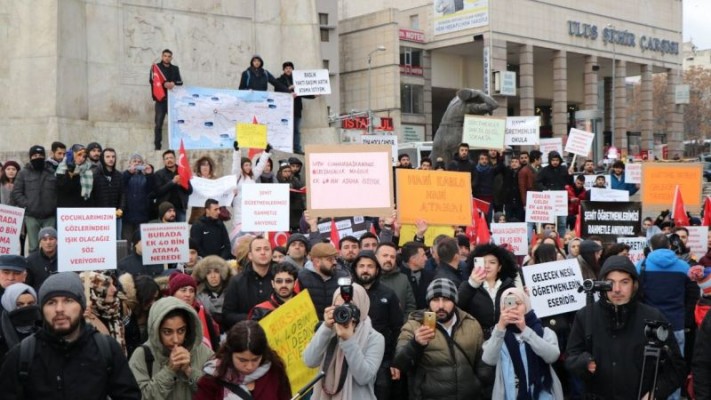 Atanamayan öğretmenler Ankara’da buluşacak