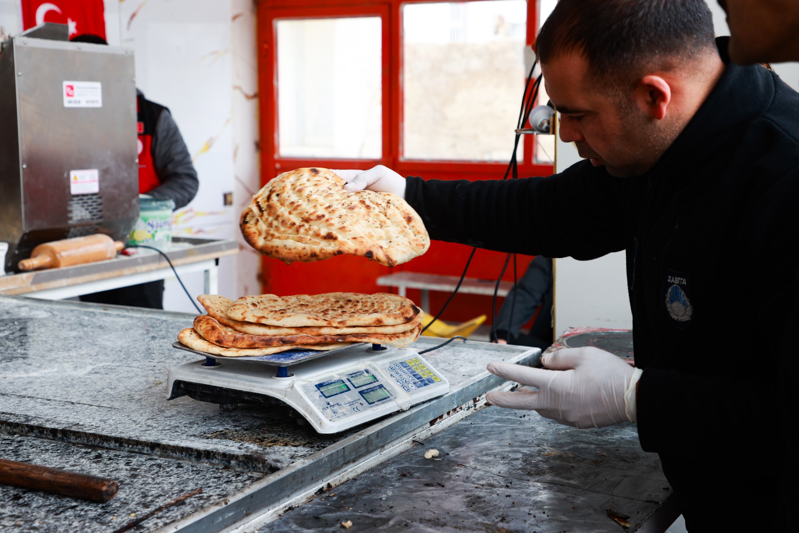 HARRAN'DA RAMAZAN AYI ÖNCESİ KASAP VE FIRINLAR DENETLENDİ