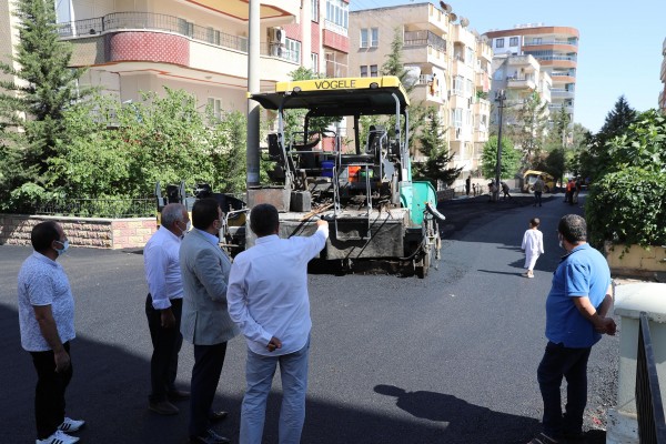 Haliliye'de yol yapım atağı
