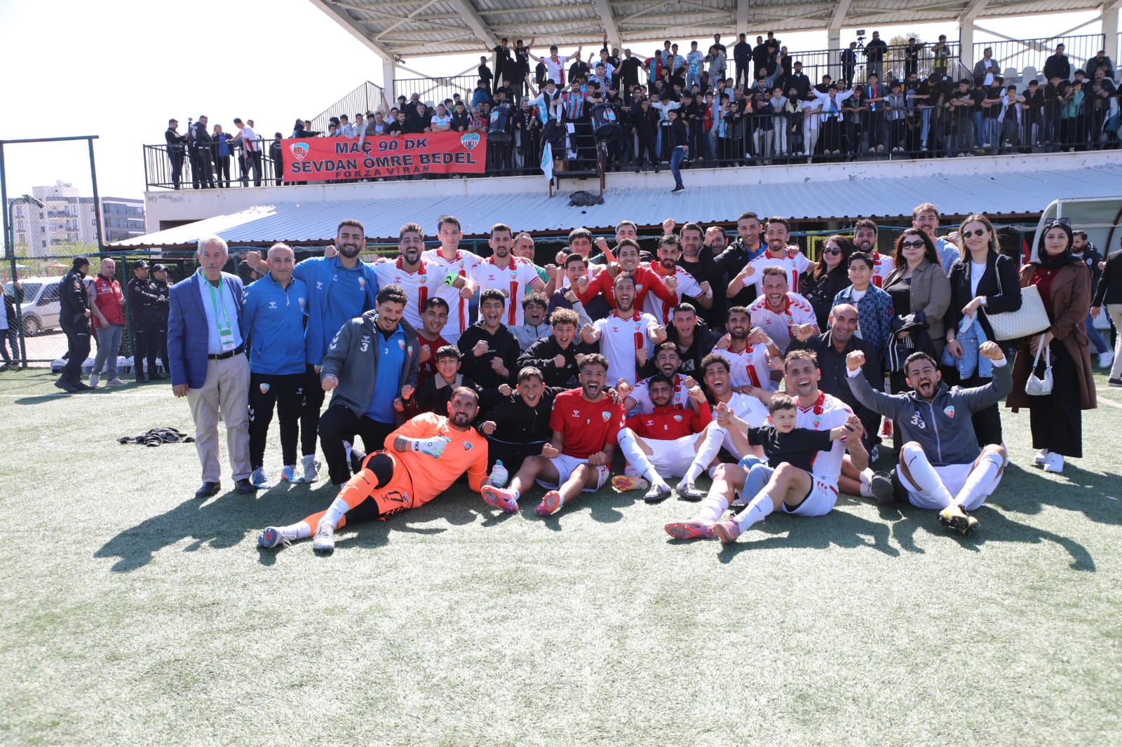 Viranşehir Belediyespor, Siverek Belediyespor’u 2-0 mağlup etti