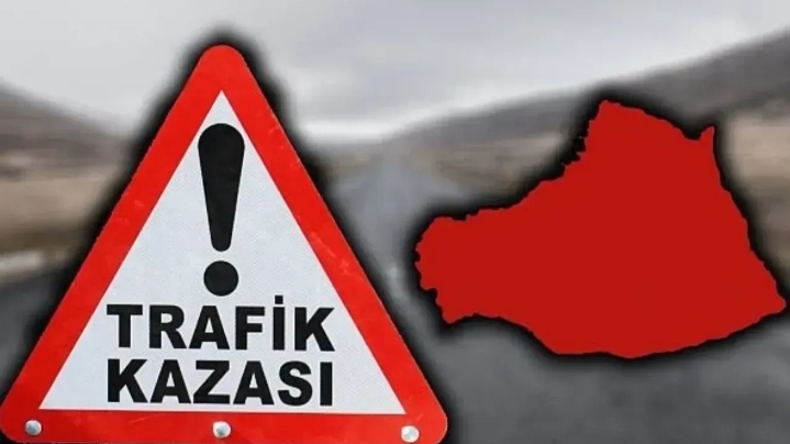 Karaköprü’de motosiklet yayaya çarptı!