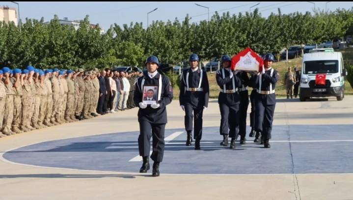 Viranşehir’de görevli jandarma personeli hayatını kaybetti