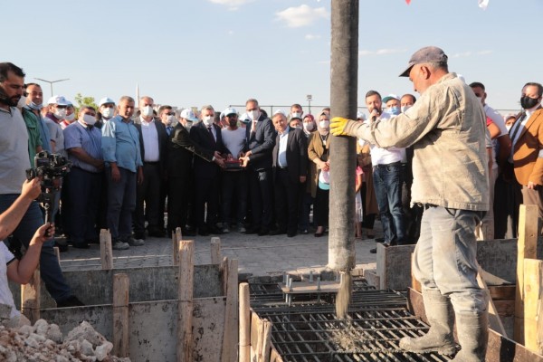 Eyyübiye'de çifte temel atma