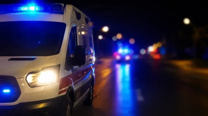 Gece vakti otomobilin çarptığı kadın yaralandı