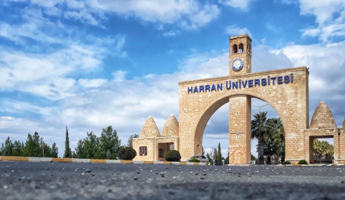Harran Üniversitesi'nde "Büt" kaldırıldı!