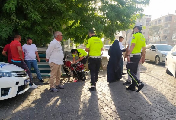 Otomobil ile motosiklet çarpıştı: 1 yaralı