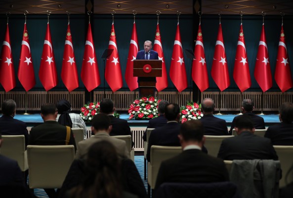 Sokağa çıkma kısıtlaması 1 Temmuz'da kalkıyor