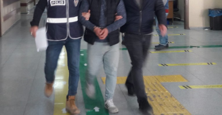 Haliliye'de iş yeri hırsızları yakalandı