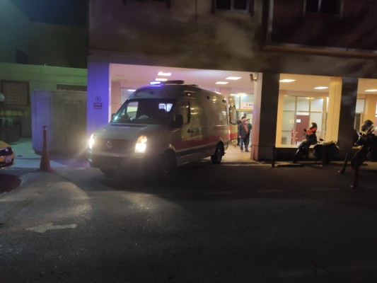 İki araç çarpıştı! Çok sayıda yaralı