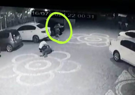 Vahşi cinayette yeni görüntüler! Eşi kaçtı