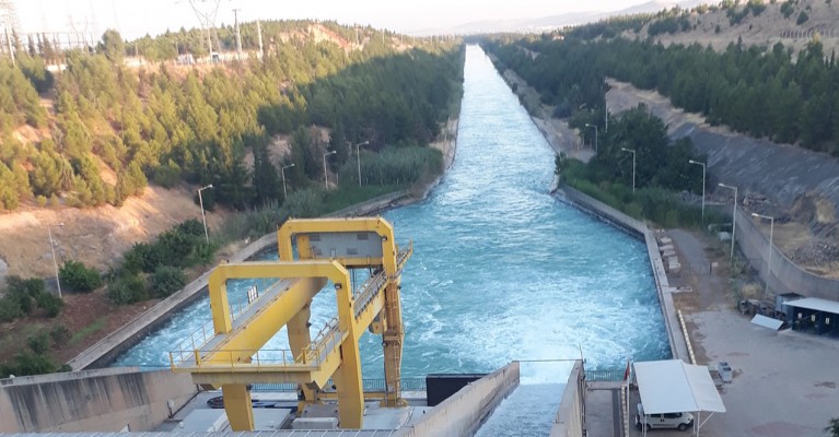 Urfa'da sulama kanalında intihar!